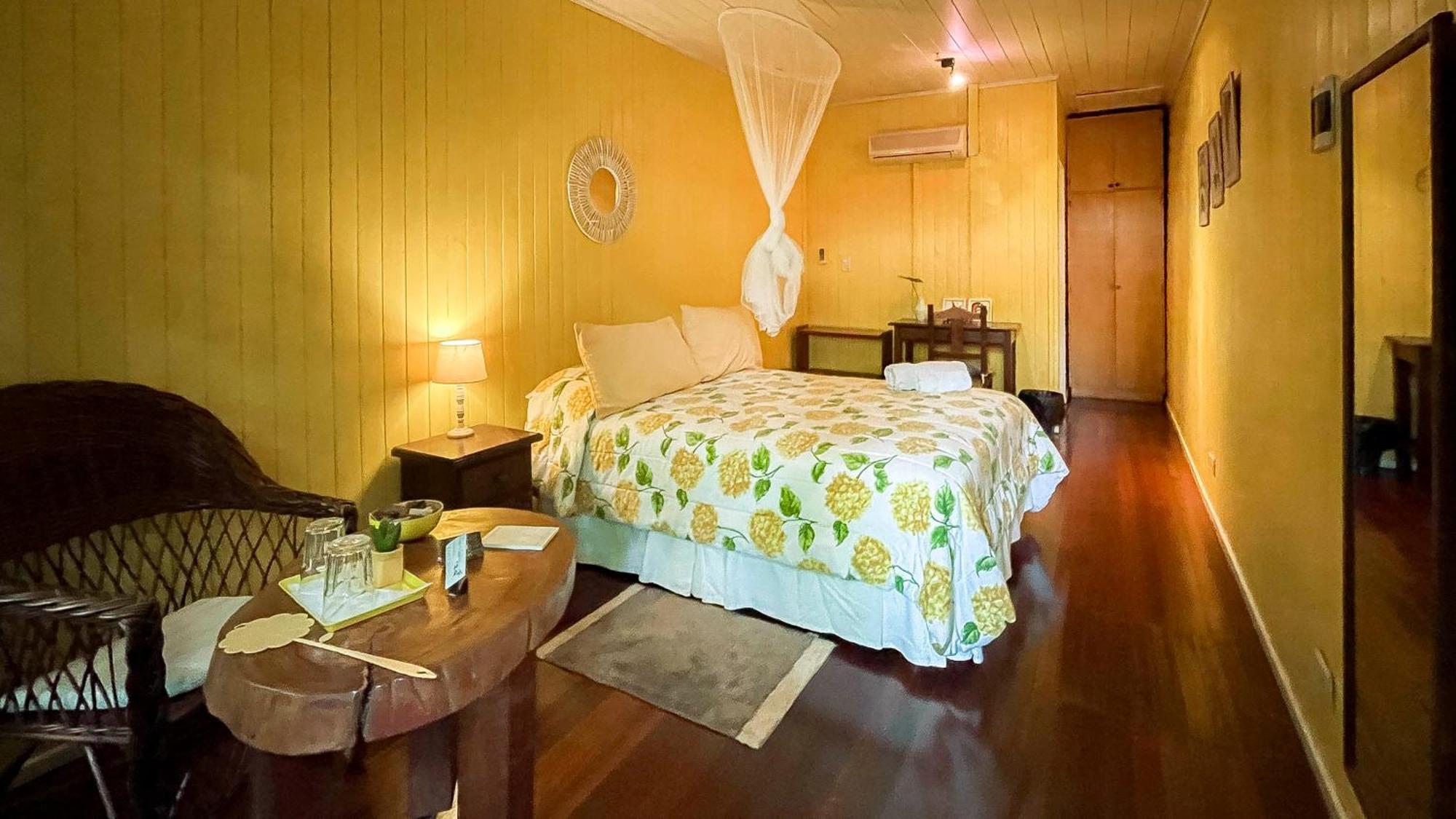 Bed and Breakfast Secret Garden Iguazu à Puerto Iguazú Extérieur photo
